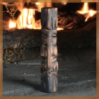 Wooden figurine (HH-DP-78)